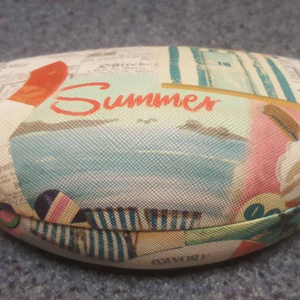 SUNGLASS CASE
